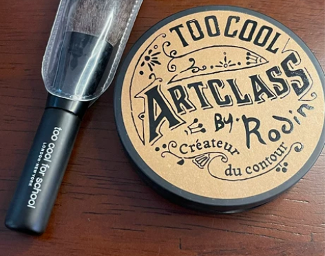 包邮Too cool for school...