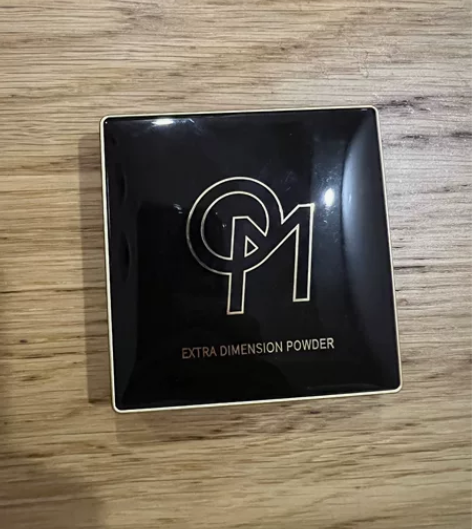 修容，之前上彩妆课的时候老师推荐的，自然灰...