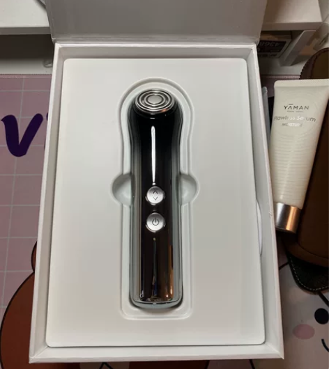 9成新 购于天虹 雅萌ACE美容仪（送2只...