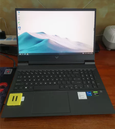 惠普光影精灵7  i5 11260H  1...