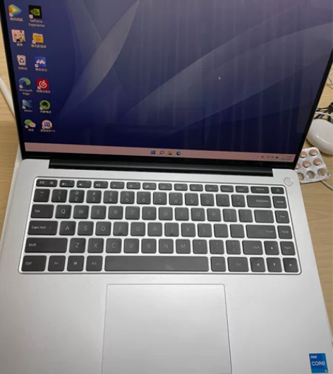 小米笔记本pro15 oled，11代酷睿...