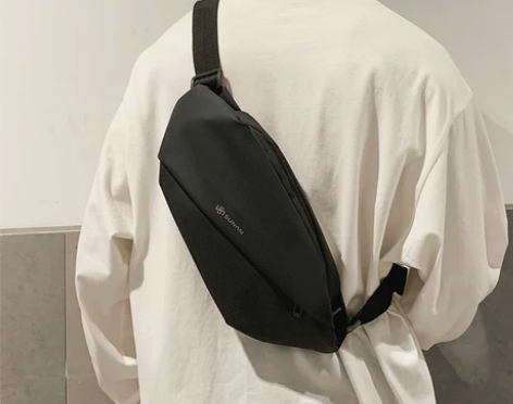 潮牌日系胸包男士ins简约单肩包腰包背包小...