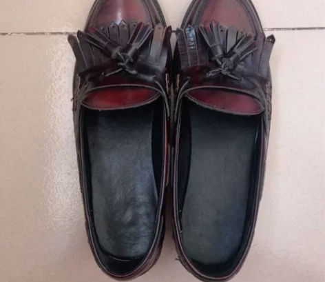 春秋复古流苏豆豆鞋单鞋，樱桃红，37码，没...