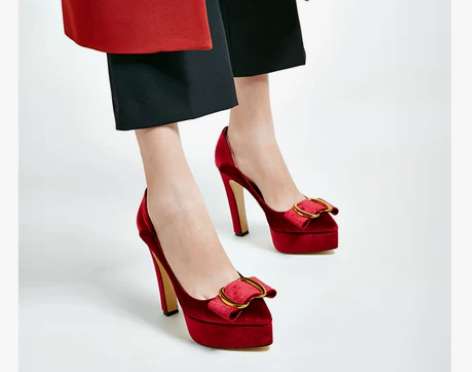 12CM红色结婚鞋子粗跟单鞋女新娘鞋尖头防...