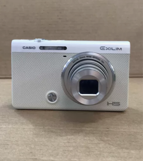 卡西欧ZR50带翻屏自拍美颜的便携相机 功...