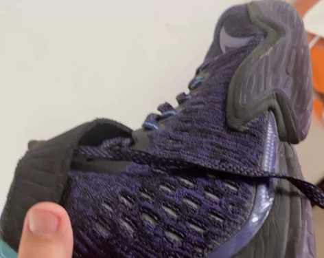 安踏kt3，鞋面无损伤，魔术贴还在，45码...