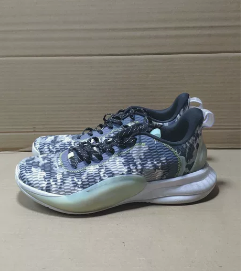 安踏男鞋45码篮球鞋运动鞋,专柜正品,照片...