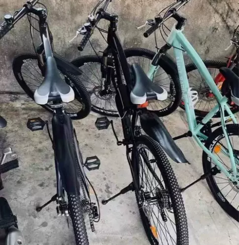 山地自行车26寸非二手21变速双碟刹减震4...