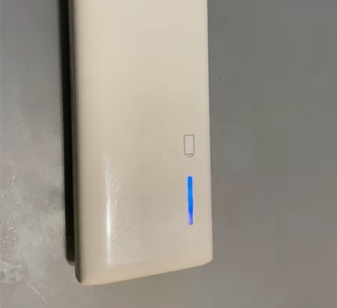 aigo爱国者，充电宝，11200毫安。 ...