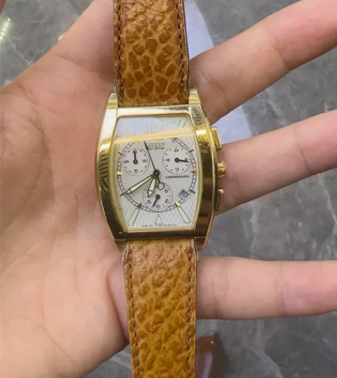 西铁城 CITIZEN ECO-Drive...