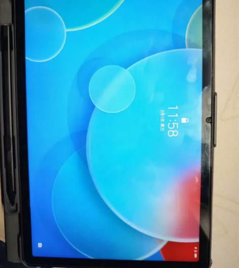 联想小新Pad2022 4+64，带原装笔...
