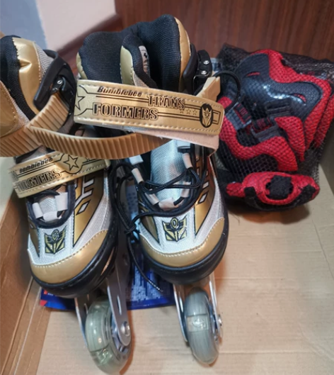 捷豹溜冰鞋男童轮滑鞋小孩旱冰鞋儿童男女初学...