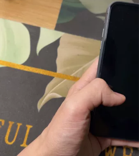 #iPhone 11 国行128g，购买于...