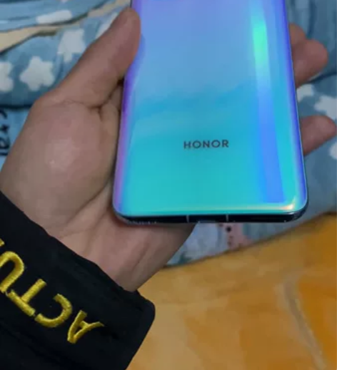 出一台 荣耀play 4 pro  荣耀v...