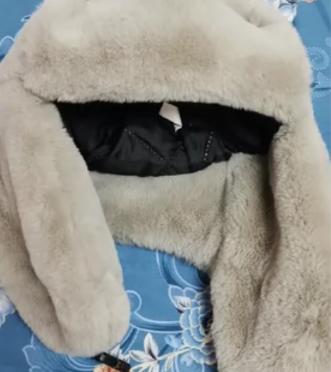 雷锋帽，带过4、5次。 自用的，自己都很爱...