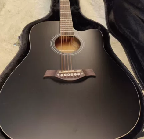 低价转让一千多全新吉他，适合初学者  因为...