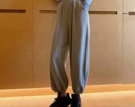 复古港风运动休闲裤女2020新款裤子韩版宽...