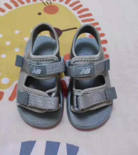 新百伦凉鞋，内长14，牧童凉鞋，内长14，...