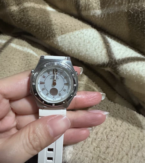 日本本土购买的卡西欧 电池用完了可换电池