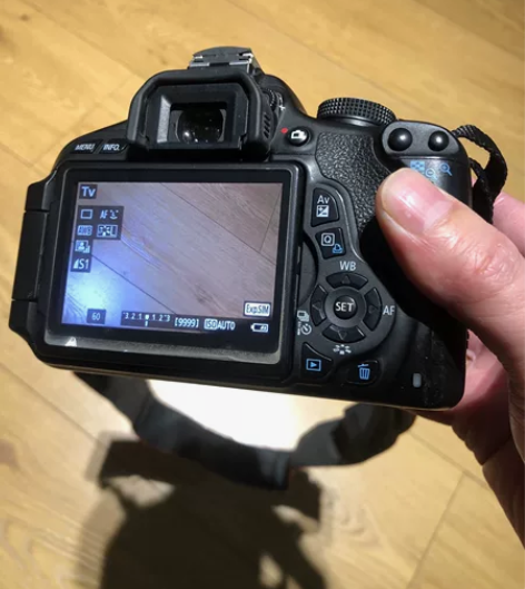 闲置吃灰单反 转给需要它的人 佳能600D...