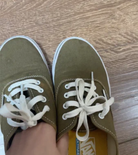 Vans绿色小草莓 38码  细节新旧如图...