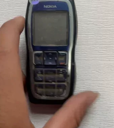 诺基亚古董手机机情怀老年机经典老手机，没有...