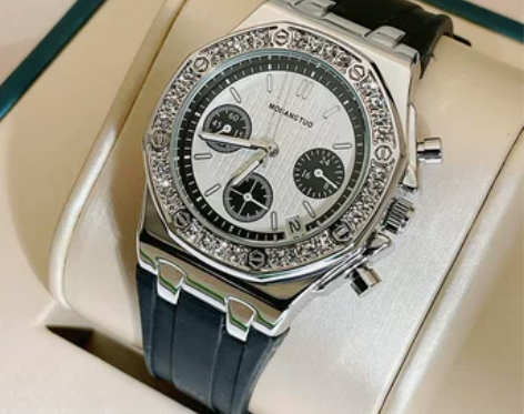 新款镶钻夜光针男女士手表时尚通用多功能六针...