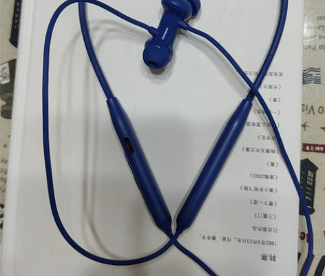 一加蓝牙耳机 感兴趣的话点“我想要”和我私...