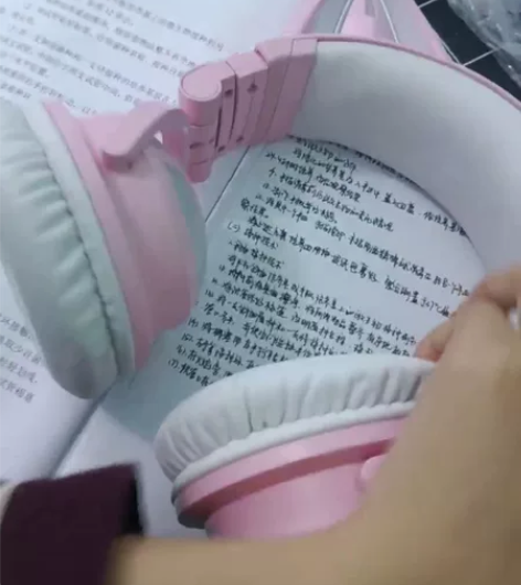 妖舞姬家 无线  轻微掉漆  耳麦请自行清...