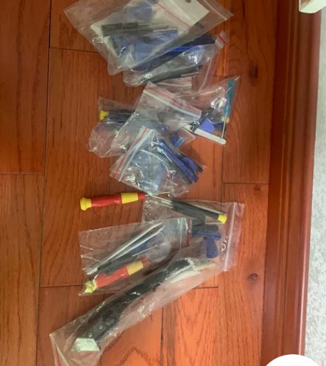 乱七八糟的手机拆机工具， 感兴趣的话点“我...