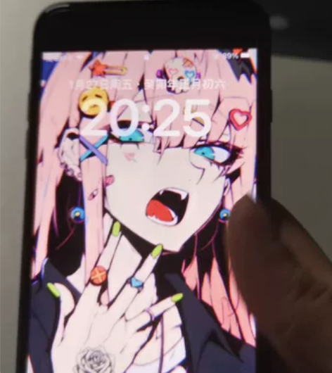 iphone 8p 黑色64g，成色较好，...