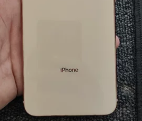 8plus 国行 64g 九八新无磕碰无划...