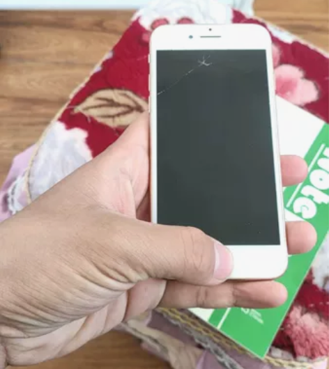 Apple/苹果 iPhone 8 全原的...