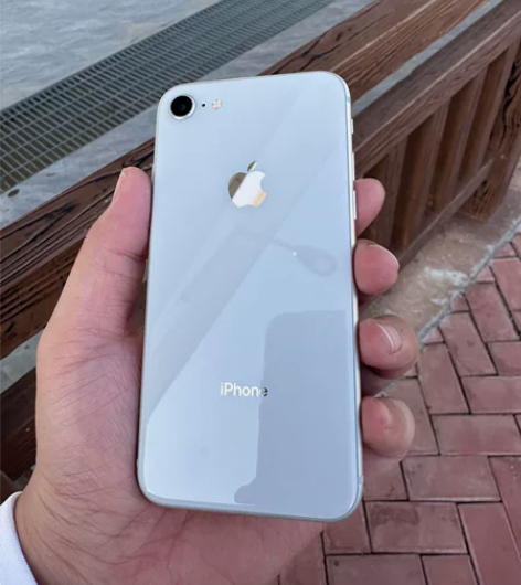 苹果8 256G，功能完好，九成新，手机细...