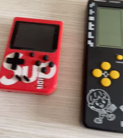 #游戏机 游戏机，童年记忆，俄罗斯方块 感...