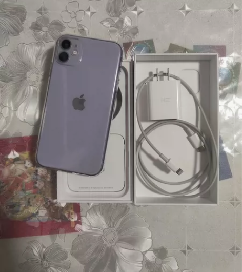 iPhone 11 64g 紫色 国行 成...