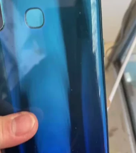 vivoz5x，8+128，可刀！急出！指...