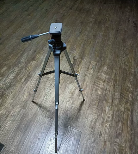 铝合金可调节画架,细节看图 感兴趣的话点“...