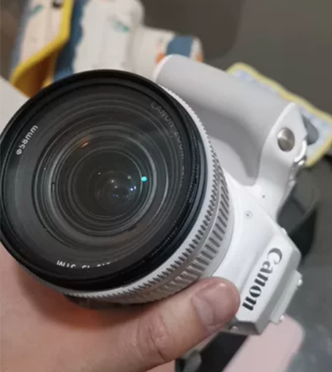 佳能EOS200D二代 99新 所有配件都...