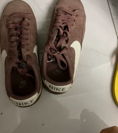 nike 35码 感兴趣的话点“我想要”和...