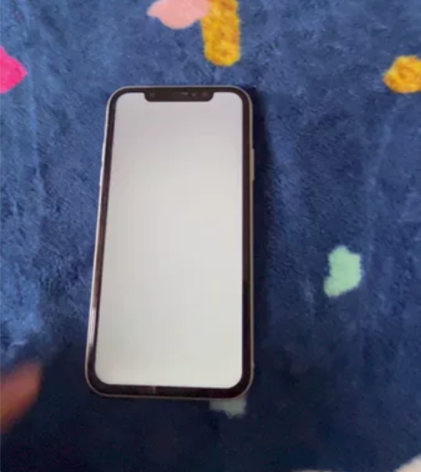 苹果xr 64g 美版无锁机换过电池（效率...