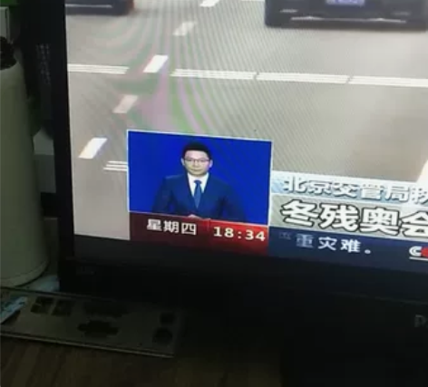 飞利浦226V6Q  22寸电脑ips无边...