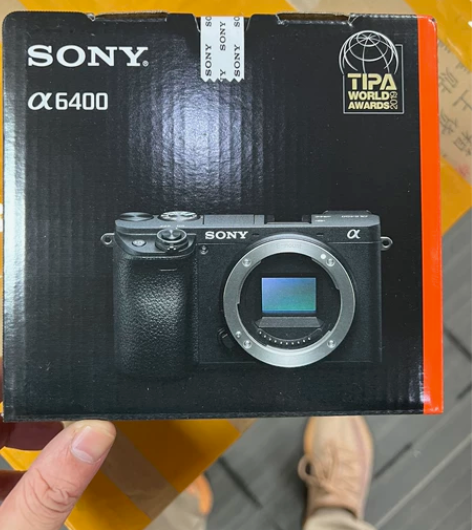 索尼A6400L（16-50）套机 全新大...