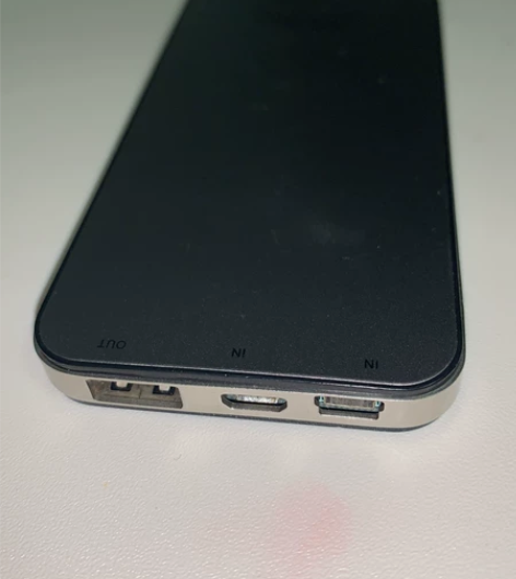 个人自用闲置纽曼移动电源,4400mAh。...