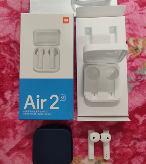 出售闲置小米Air2SE蓝牙耳机,几乎全新...