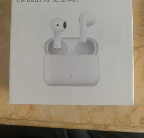 荣耀Earbuds X2无线耳机，购买于荣...