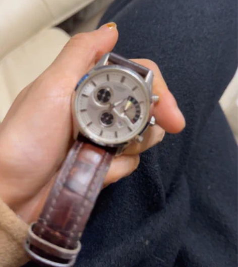 家里拆迁 全家东西大甩卖 卡西欧手表 一两...
