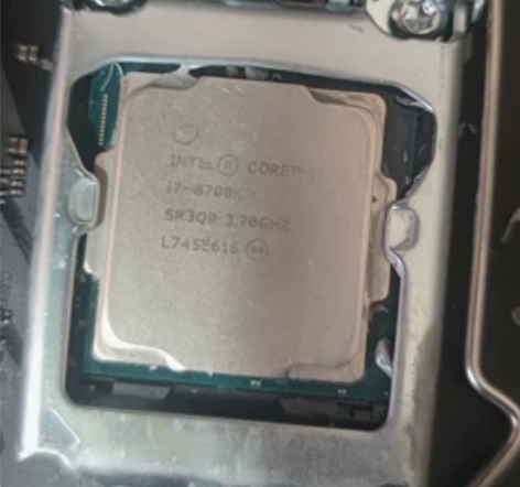 因换代升级，出自用8700k+华擎太极z3...