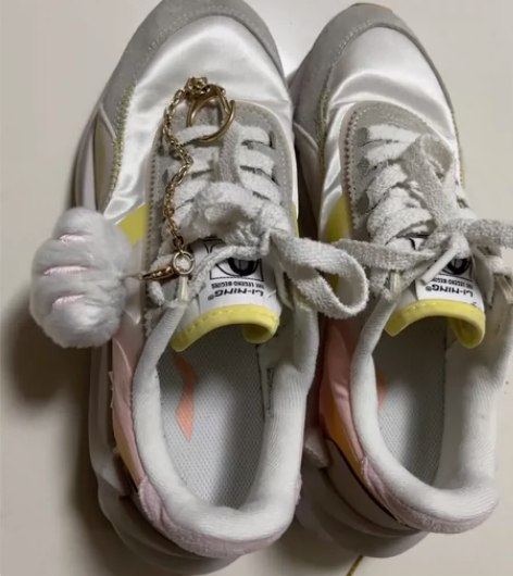 李宁专卖店购买 感兴趣的话点“我想要”和我...