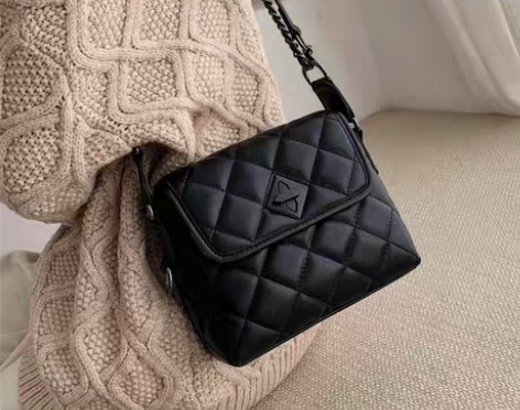 转卖法国小众包包女包2020新款潮菱格链条...